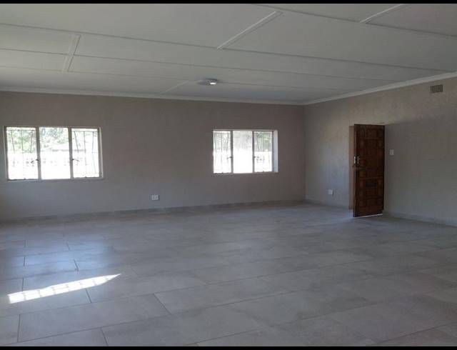 3 BEDROOM HOUSE FOR SALE IN THREE RIVERS